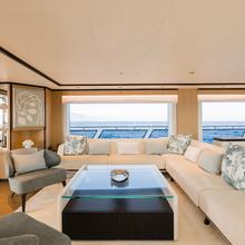 Elza Yacht 
