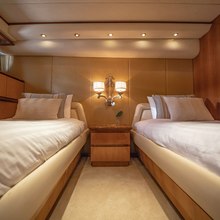 Shalimar Yacht 