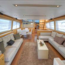 Juniper II Yacht 