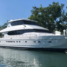 Tortuga Yacht 