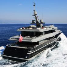 Majesty Elenoliya Yacht Running Shot - Aft