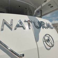 Natural 9 Yacht 