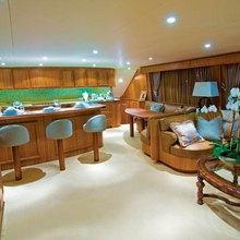 Sullivan Bay Yacht 