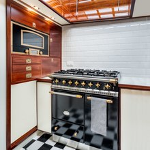 Weatherbird Yacht 