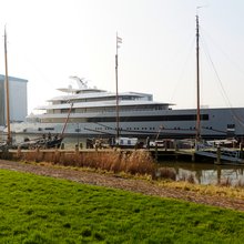 Reverie Yacht 