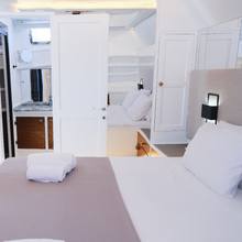Escape Yacht 
