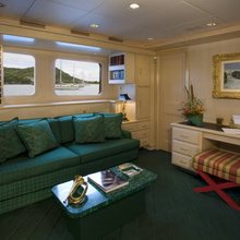 FAM Yacht Private Lounge & Study