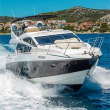 2 Drunk Yacht 