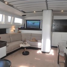 Demoiselles Yacht 