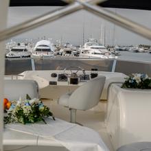 Godspeed Yacht 