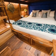 Samara II Yacht 