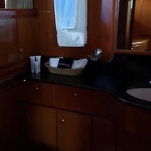 Tortuga Yacht 