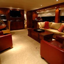 Cool Change Yacht 