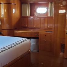 Tortuga Yacht 