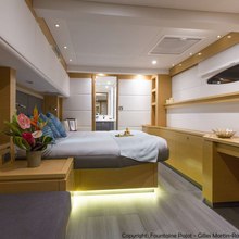 Nenne Yacht 