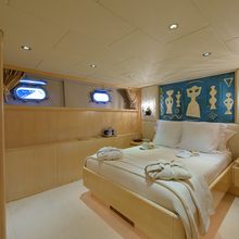 Eleftheria Yacht 