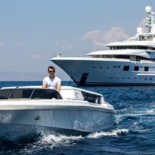 Meridian A Yacht 