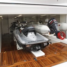 Inception Yacht Tender Port