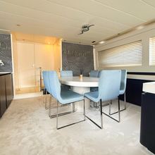 Timeout Together Yacht 