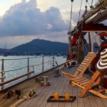Sunshine Yacht 