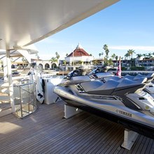 Lady Jade Yacht 