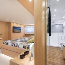 Bivac Yacht 