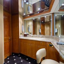 Lila Cuy Yacht 