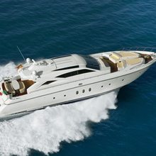 Trilly Yacht 