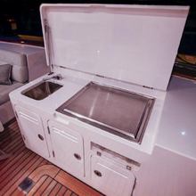 Tubarao Yacht 