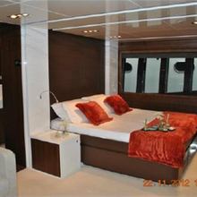 VN1 Yacht 