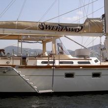Sweptaway Yacht 