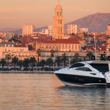 Glorious Yacht 