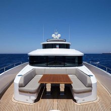 Belle Yacht 