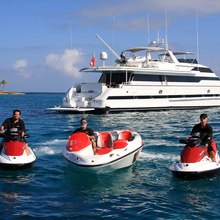Illusions Yacht 