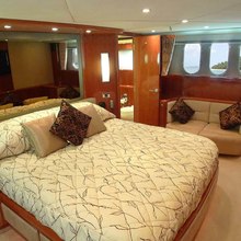 Sanook Yacht 