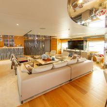 Darling Yacht 