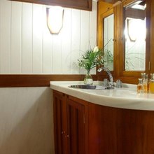 Aello Yacht Master Bathroom