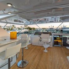 Cru Yacht 
