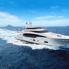 Zuri Yacht 