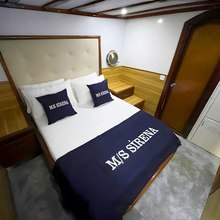 Sirena Yacht 