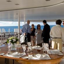 Elegant 007 Yacht Sundeck - Table Set