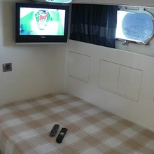 Cosmos Luna Yacht 