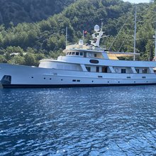 Jura II Yacht 