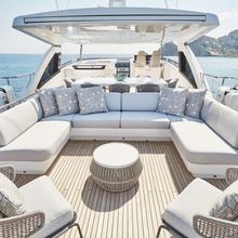 5th Element Yacht 