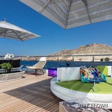 Ocean Paradise Yacht Sundeck