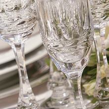 Elegant 007 Yacht Detail - Glasses