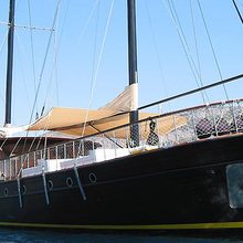 Vita Dolce Yacht 