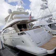 74 Azimut Solar Yacht 