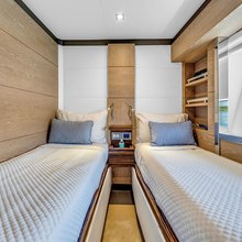Seaduction Yacht 