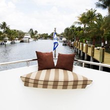 Pipe Dreams Yacht 